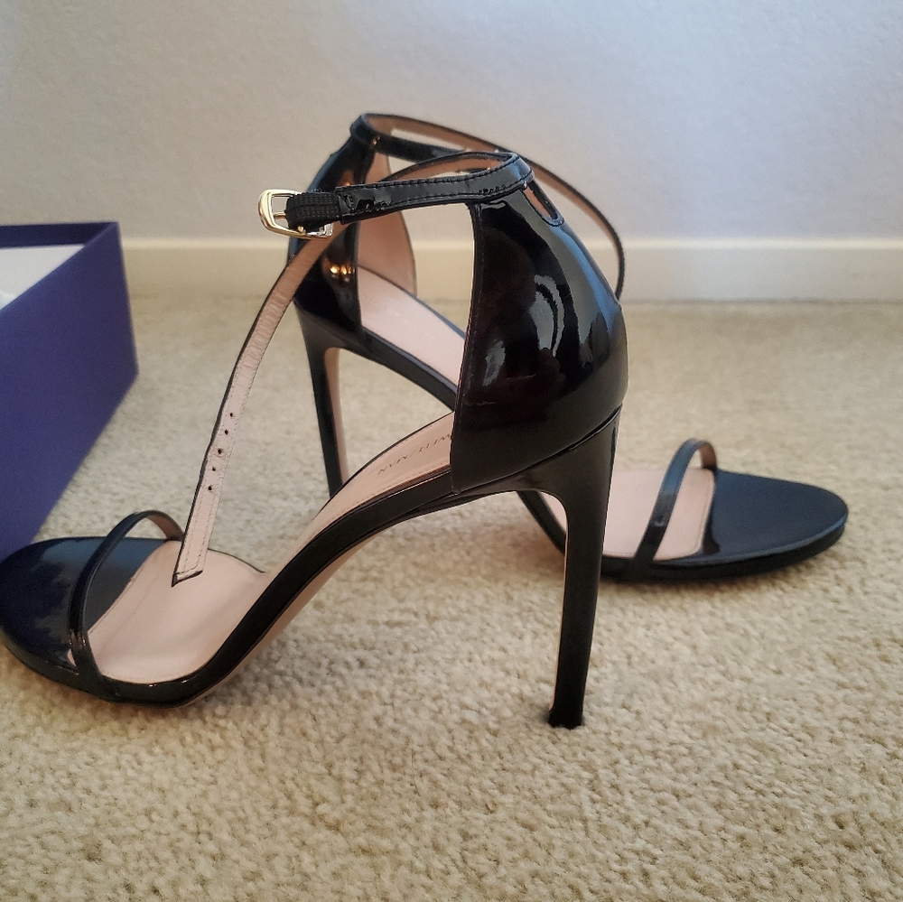 Stuart Weitzman Nudist